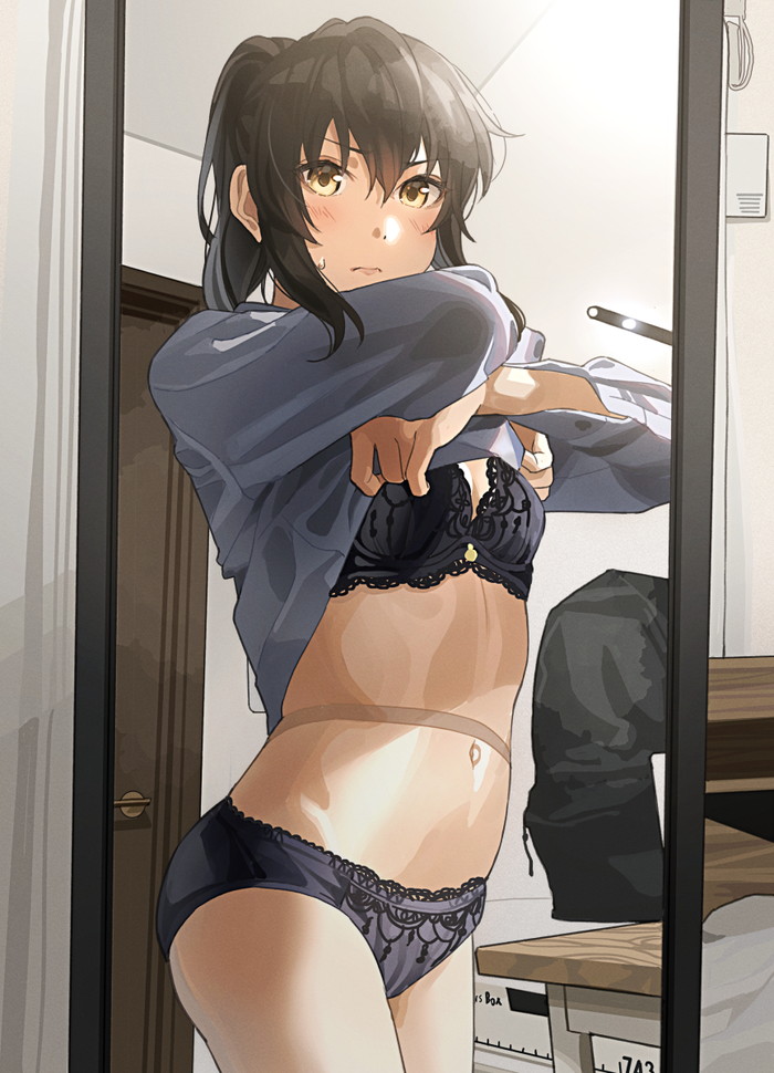 【二次】女の子が着替え中のエロ画像まとめ Part１