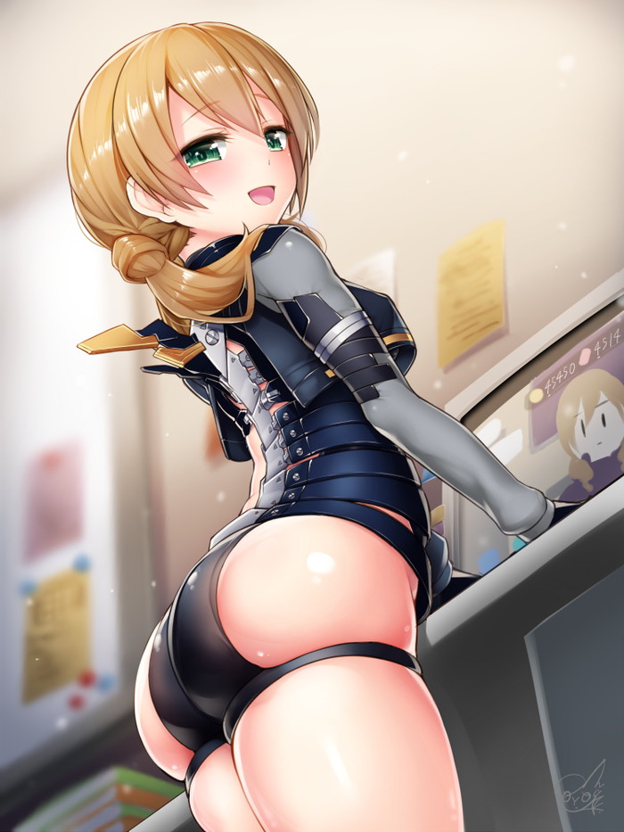 【二次】テカテカな金ビキニやエナメル素材コスチュームのエロ画像 Part７