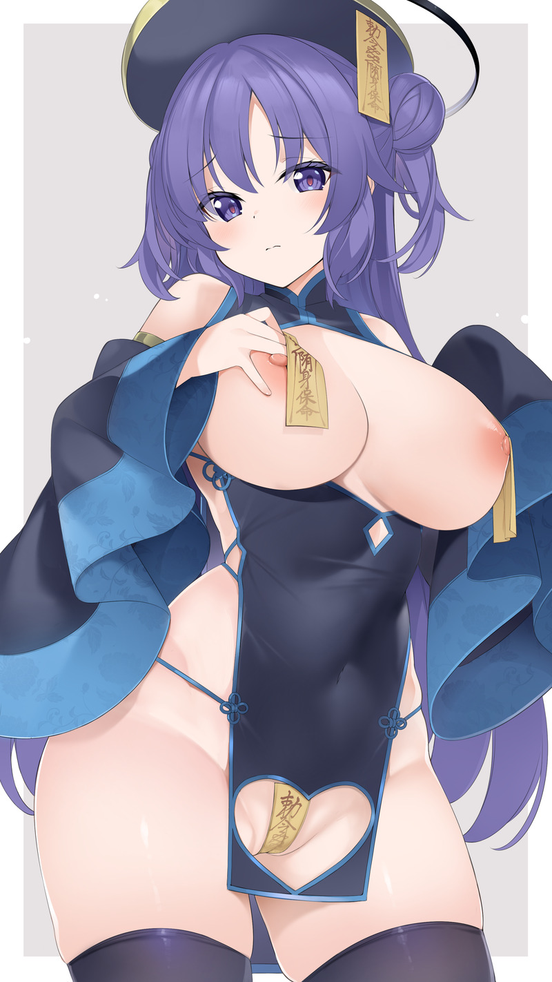 【二次】胸やオマンコ部分に穴が開いた格好をした女の子のエロ画像 Part２６