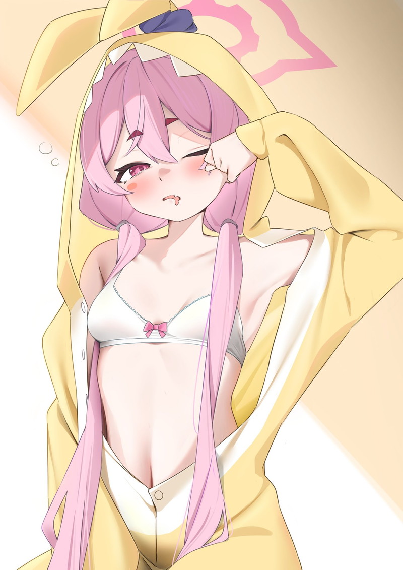 【二次】服や下着が脱げかかっている女の子たちのエロ画像 Part４９