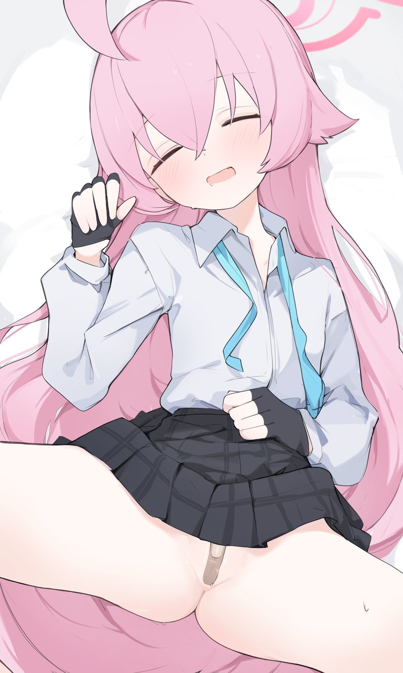 【開脚】股を開いたオマンコアピール二次エロ画像 Part３５